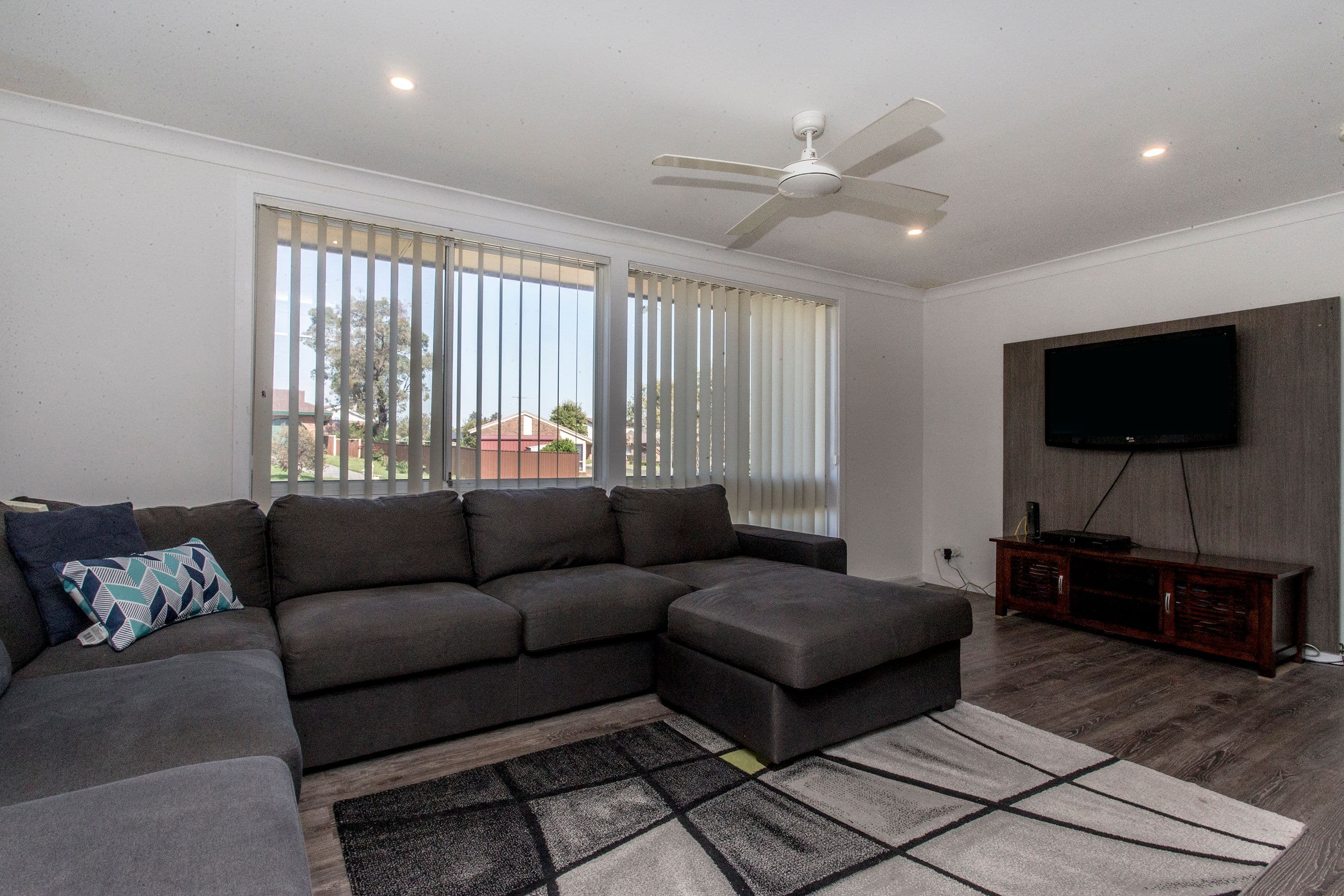 4 Blackman Court, Werrington County - Thumbnail 2