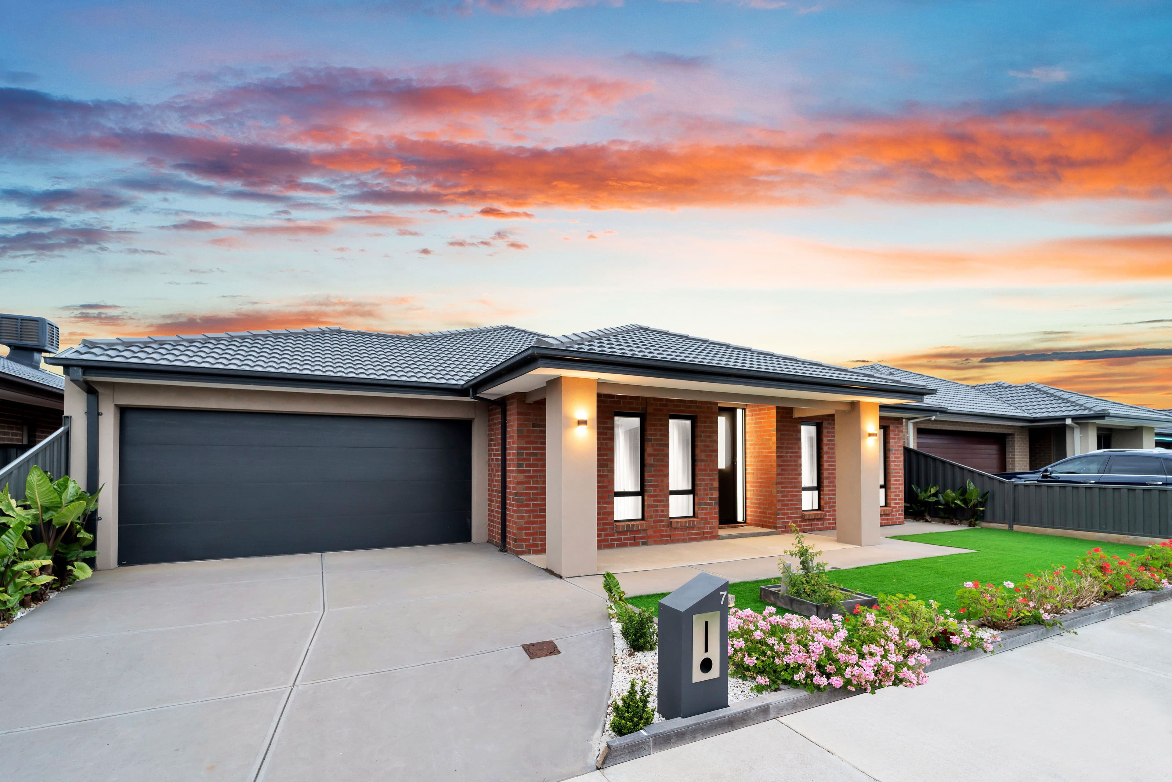 7 Lucerne Street, Tarneit VIC 3029, Tarneit - Thumbnail 2