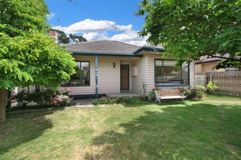 35 Kingsley Grove, MOUNT WAVERLEY VIC 3149, Mount Waverley - Image 1
