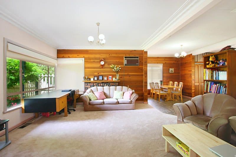 35 Kingsley Grove, MOUNT WAVERLEY VIC 3149, Mount Waverley - Thumbnail 2