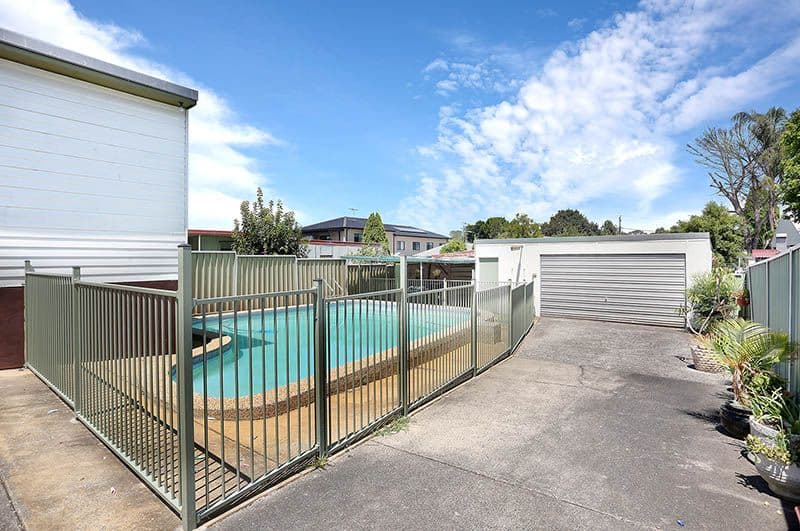 9 Matthews Street, Carramar - Image 1