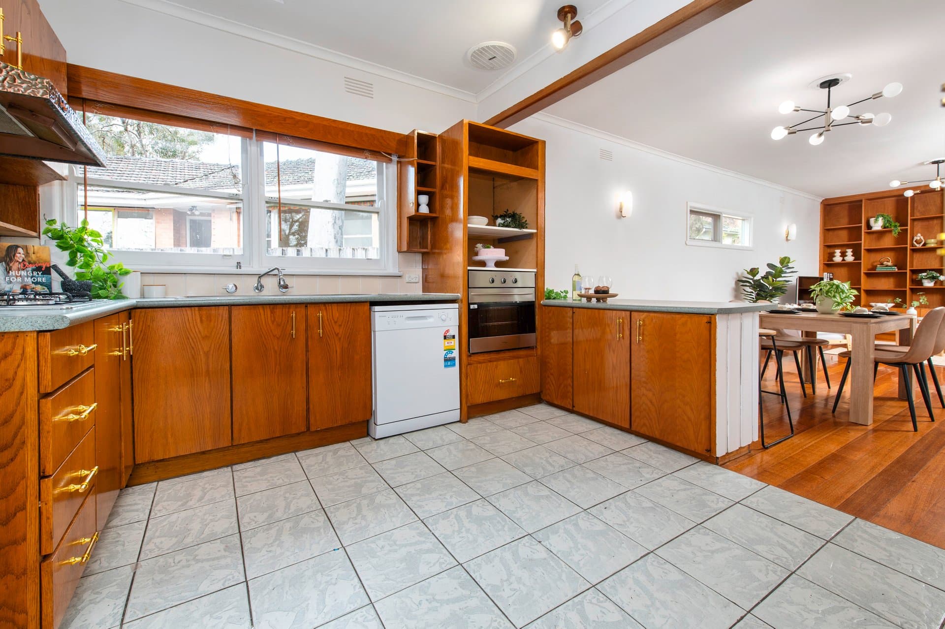 6 Rosalind Crescent, Blackburn - Thumbnail 7