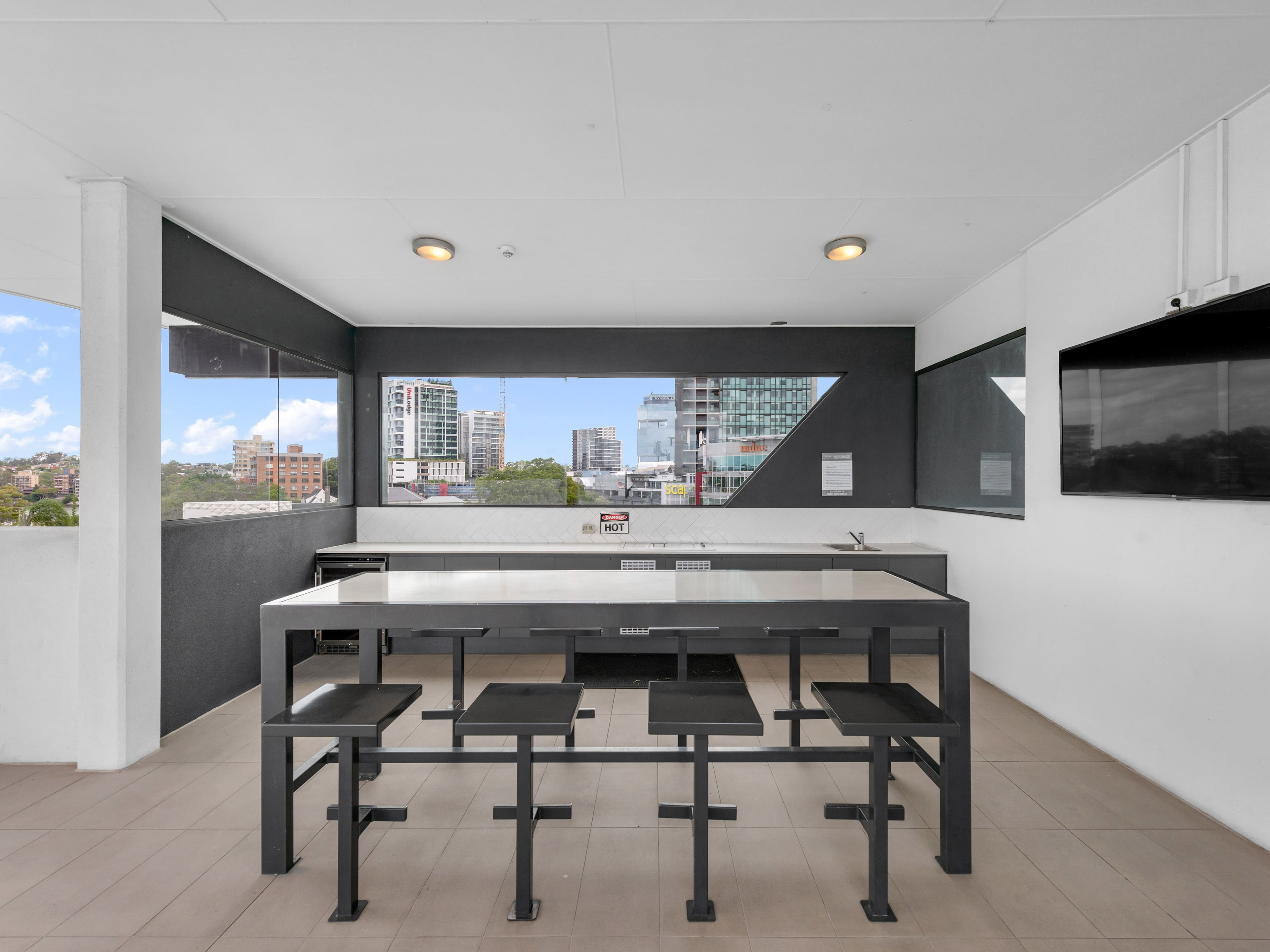 573 Coronation Drive, Toowong QLD 4066, Toowong - Thumbnail 2