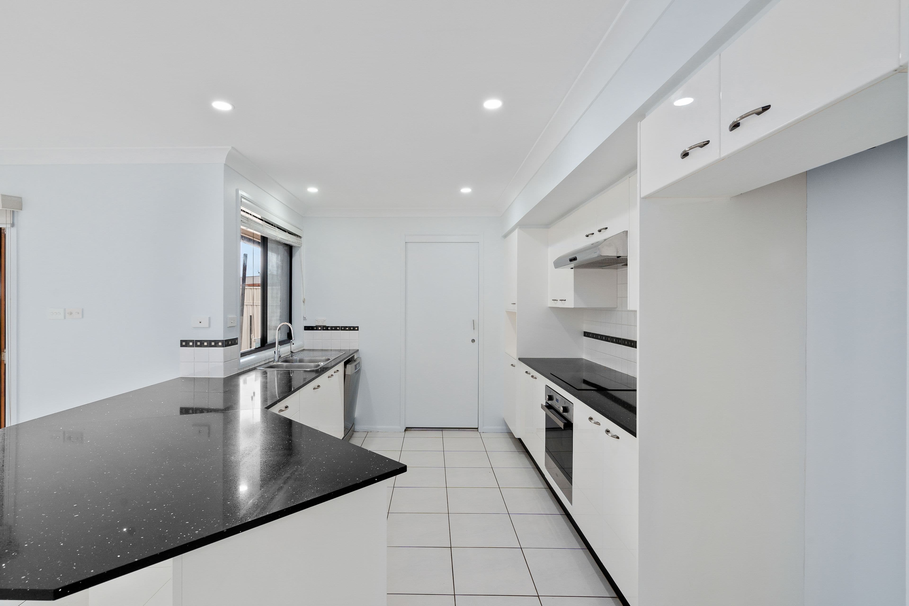 3 Caddo Close, Greenfield Park NSW 2176, Greenfield Park - Thumbnail 4