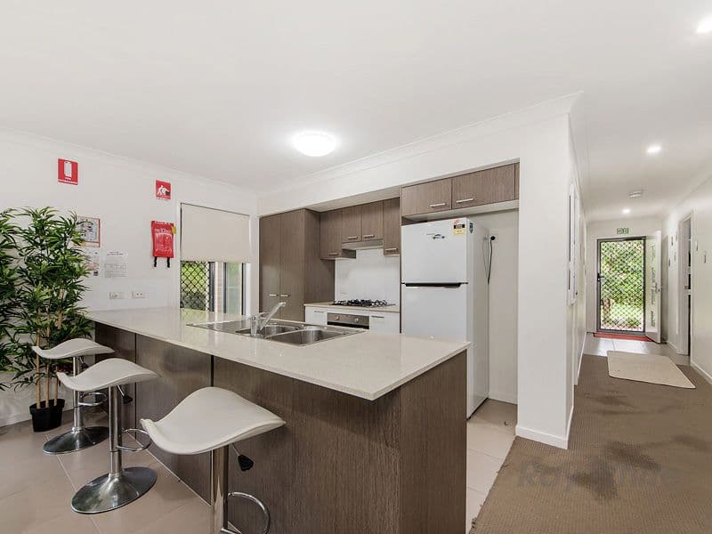 53 Brookside Circuit, Ormeau QLD 4208, Ormeau - Thumbnail 8