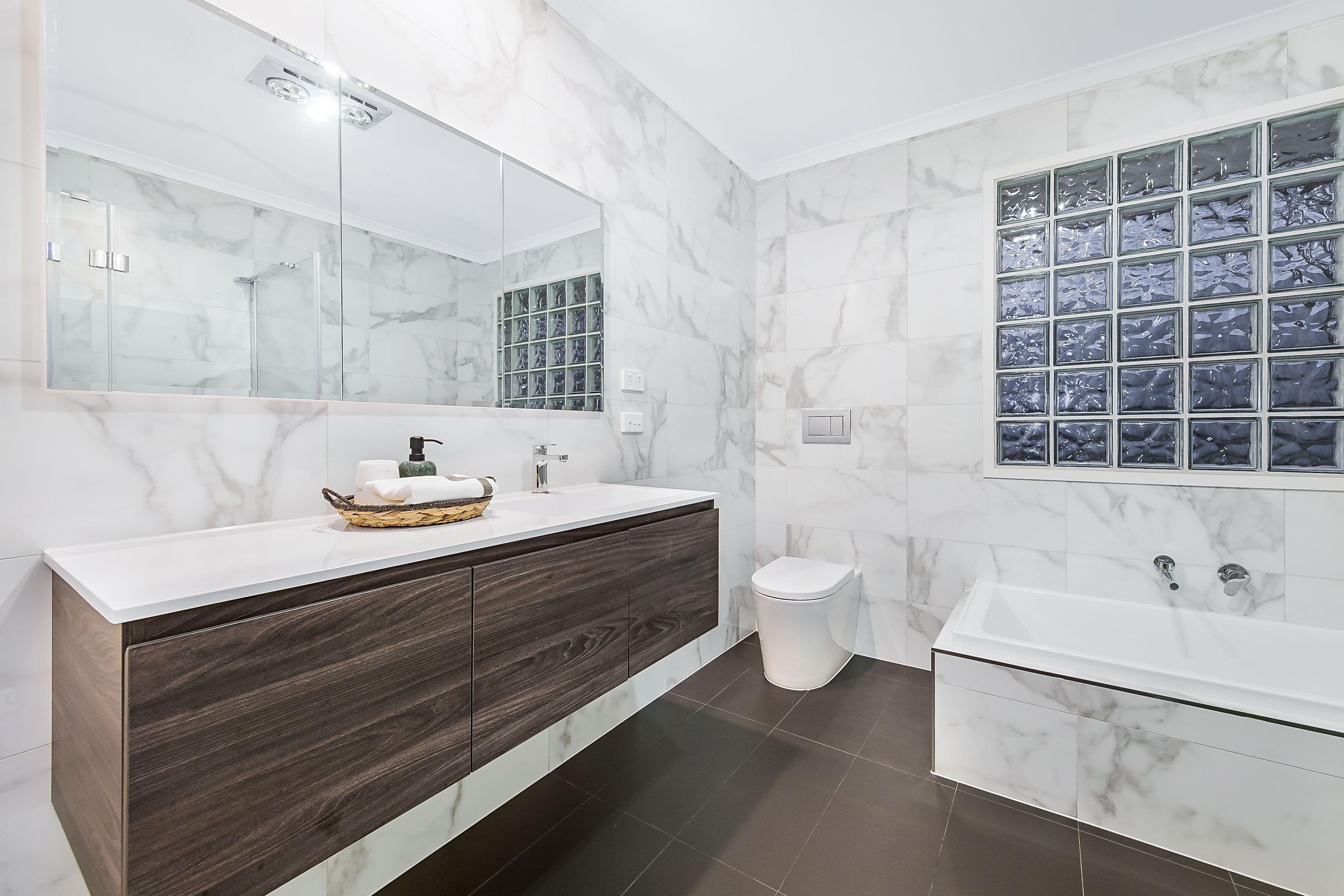 6 Ainslie Drive, Wheelers Hill VIC 3150, Wheelers Hill - Thumbnail 5