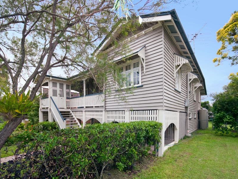 35 Magee Street, GRACEVILLE QLD 4075, Graceville - Thumbnail 2