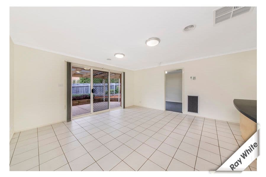 24 Ironbark Circuit, Jerrabomberra NSW 2619, Jerrabomberra - Thumbnail 4