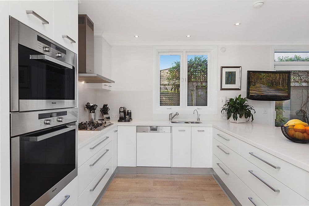 14 The Serpentine, Kensington - Thumbnail 5