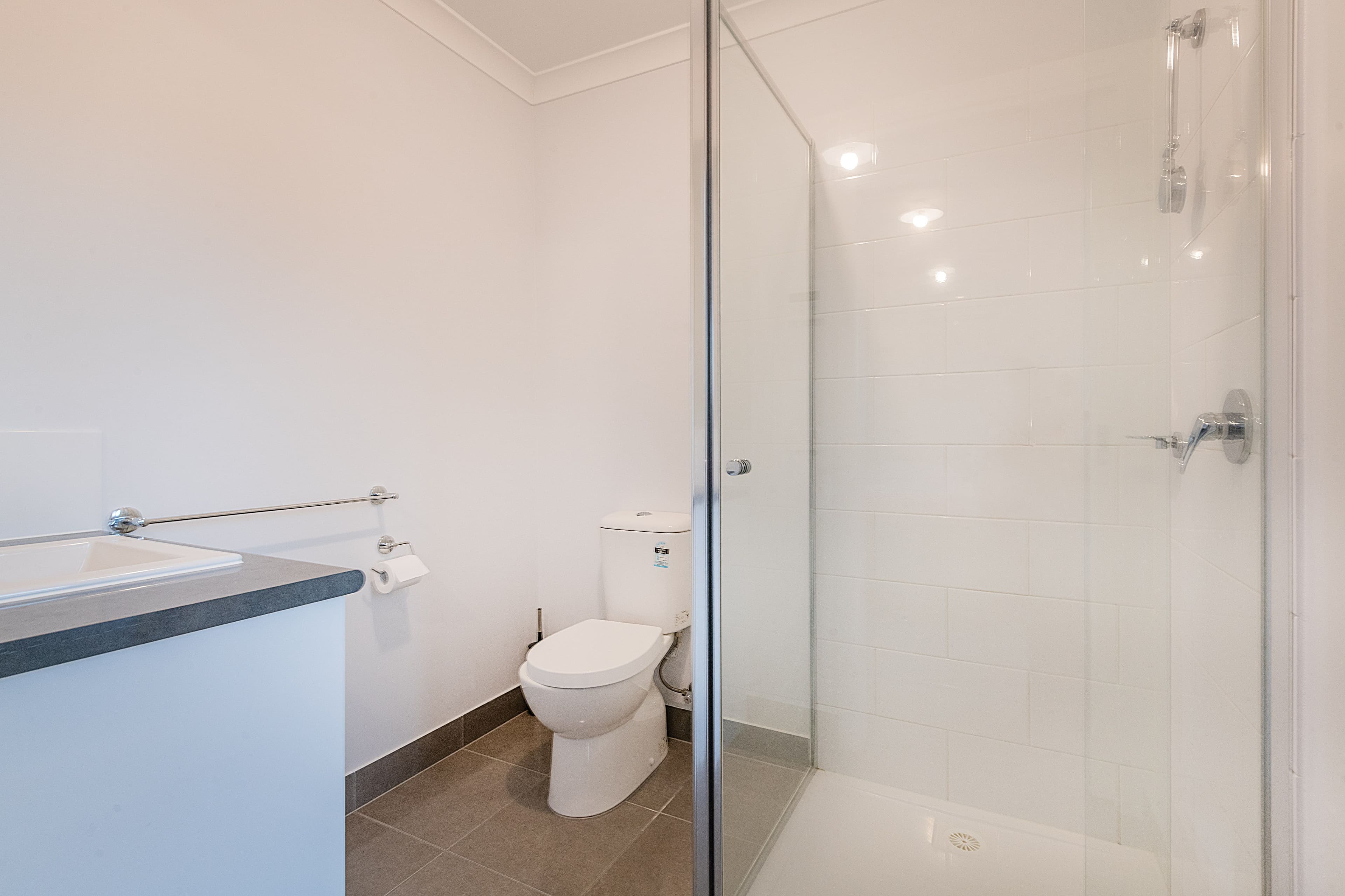 8 Pebblebeach Path, Cranbourne VIC 3977, Cranbourne - Thumbnail 8