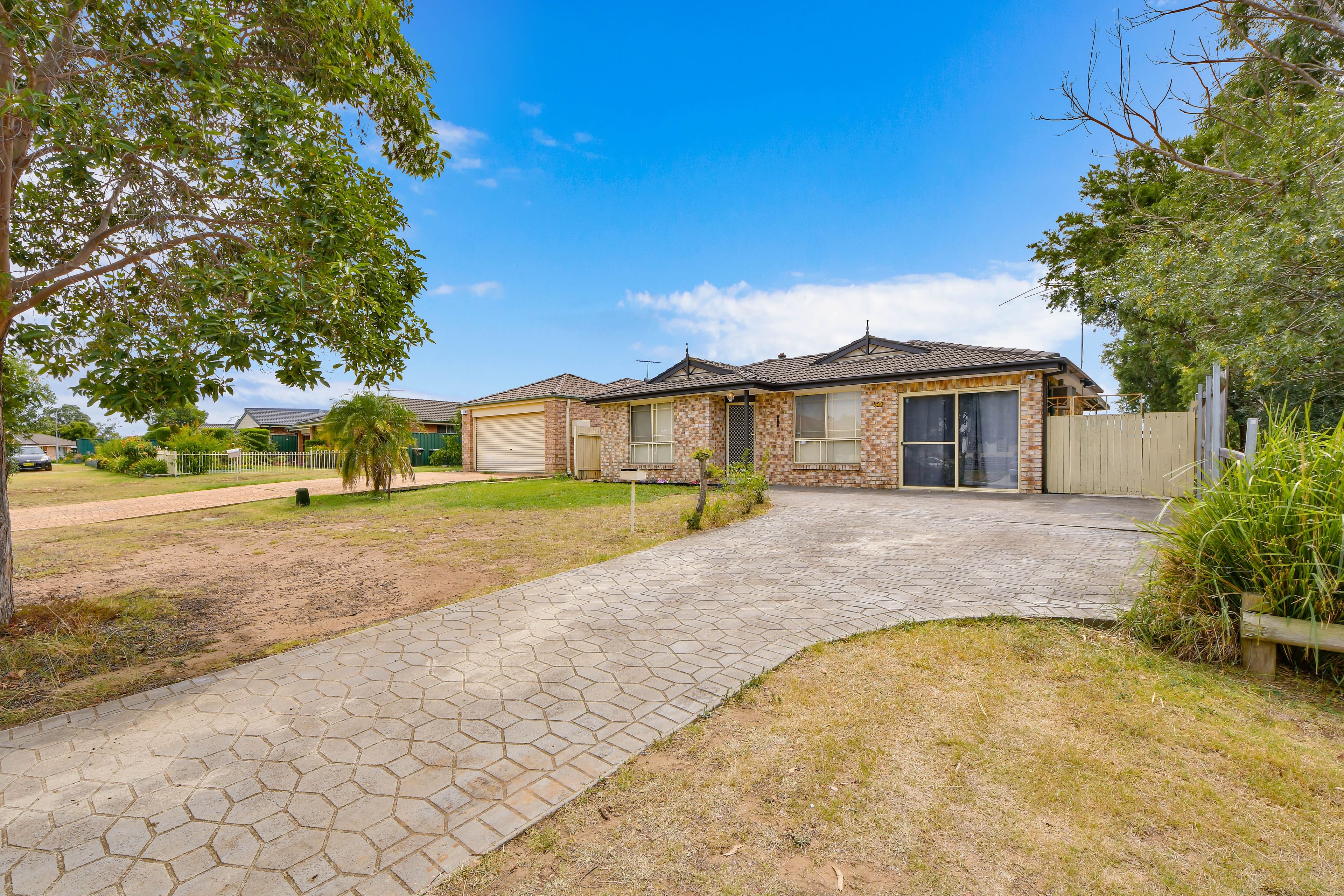 Macquarie Fields NSW 2564, Macquarie Fields - Image 1