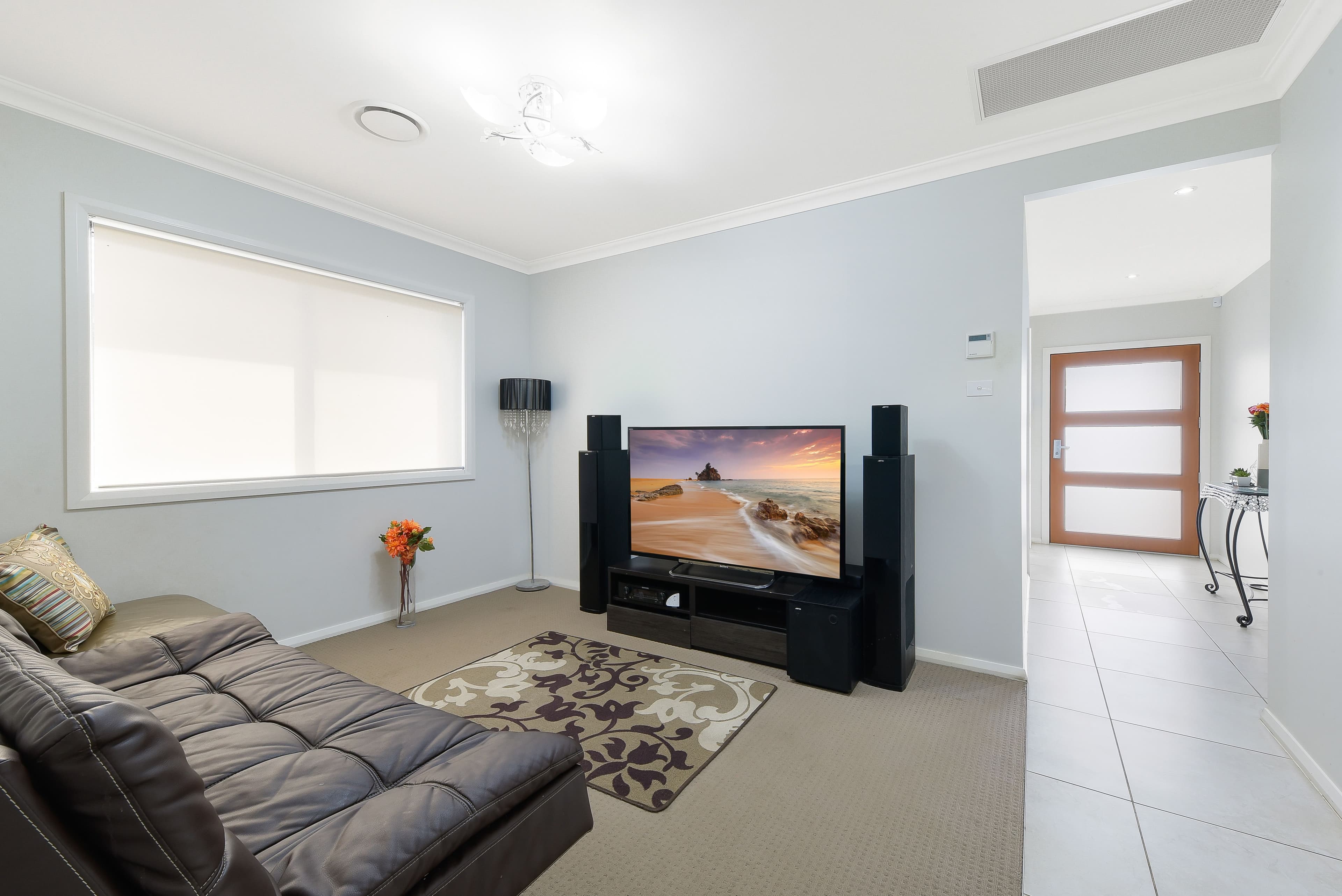 7 Grantham Crescent, Denham Court - Thumbnail 2