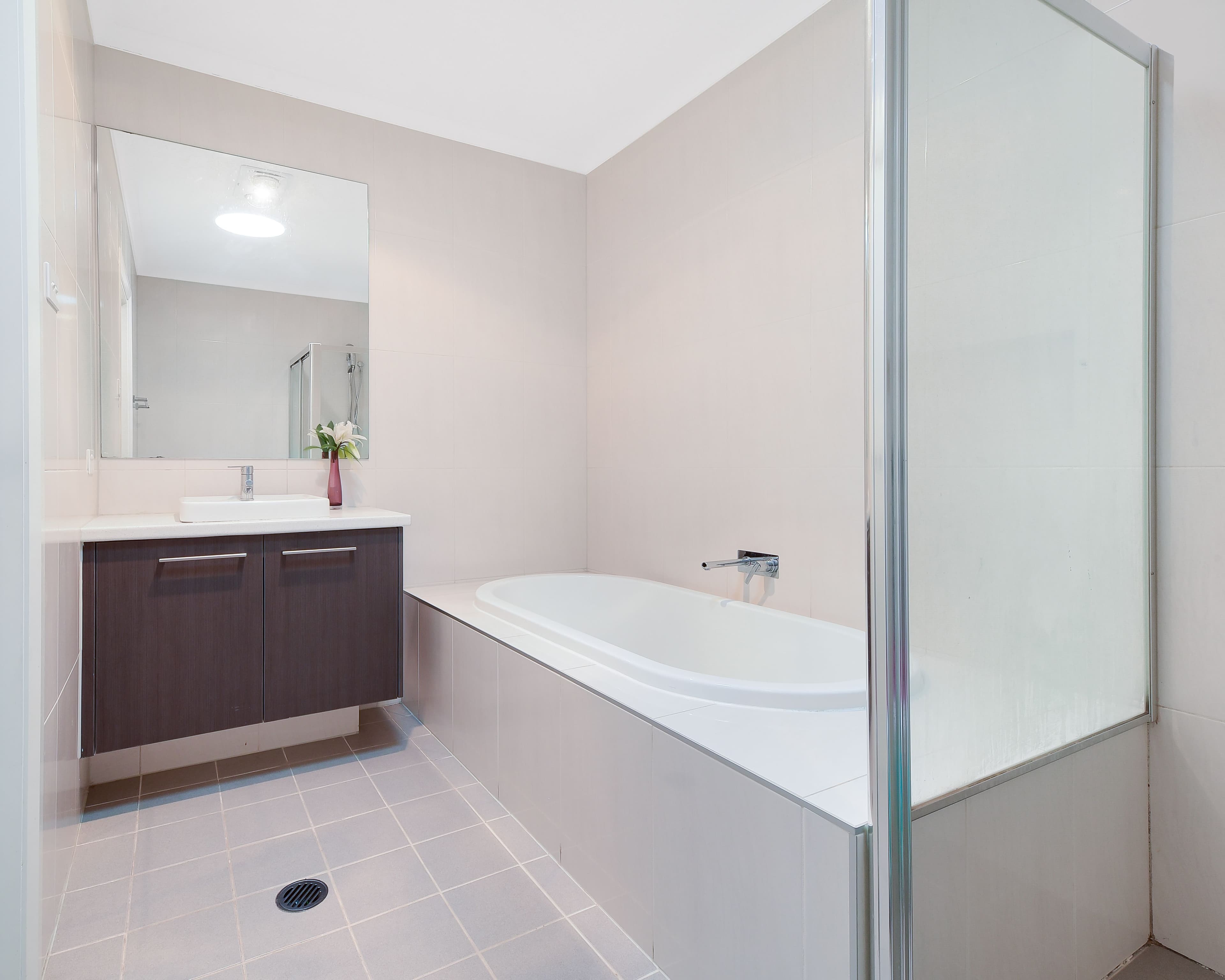 7 Grantham Crescent, Denham Court - Thumbnail 7