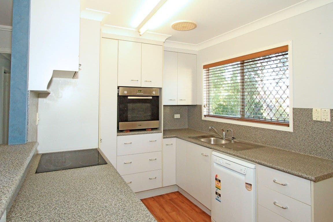 264 Richardson Road, PARK AVENUE QLD 4701, Park Avenue - Thumbnail 3