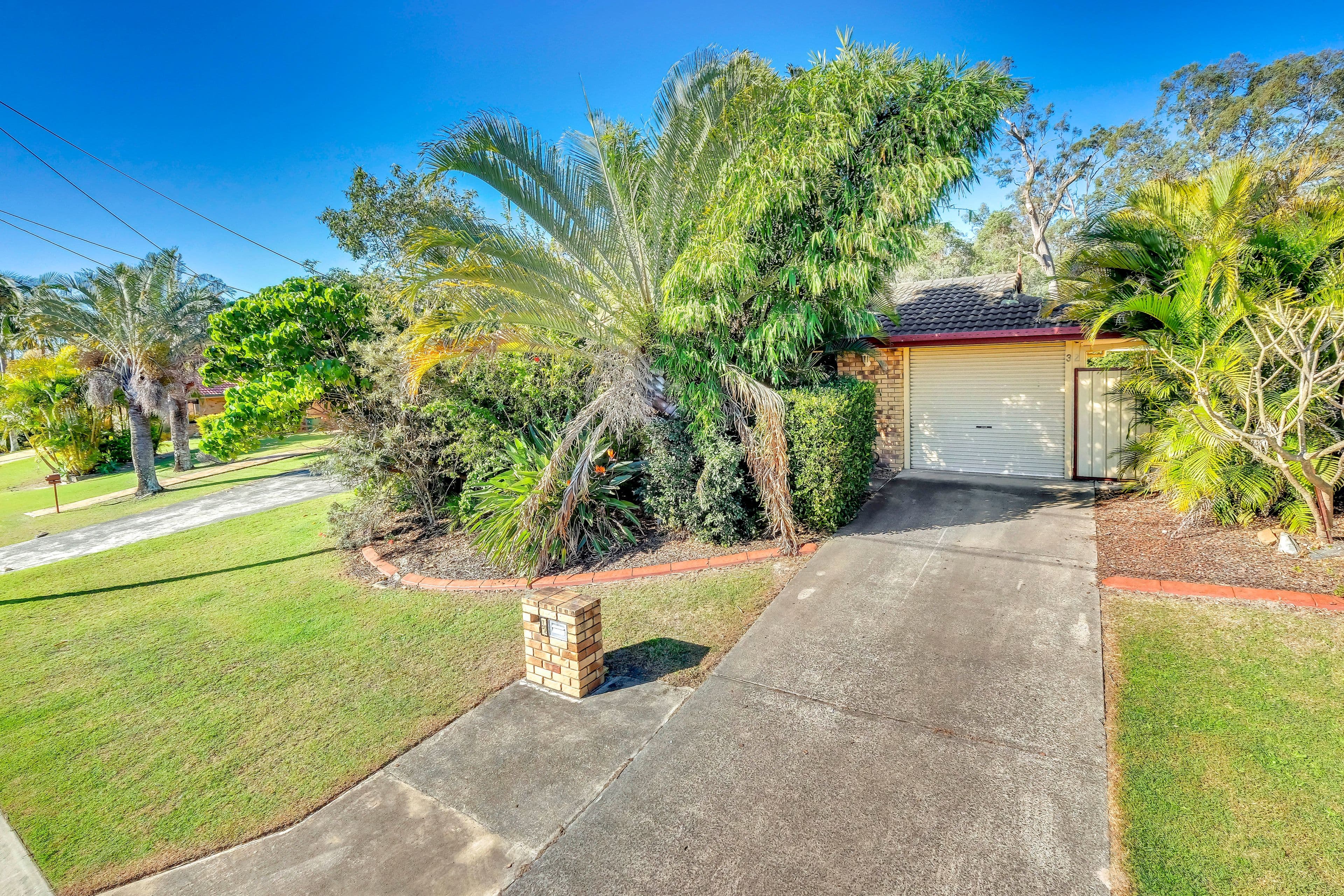 32 Woodbine Avenue, Camira QLD 4300, Camira - Thumbnail 2