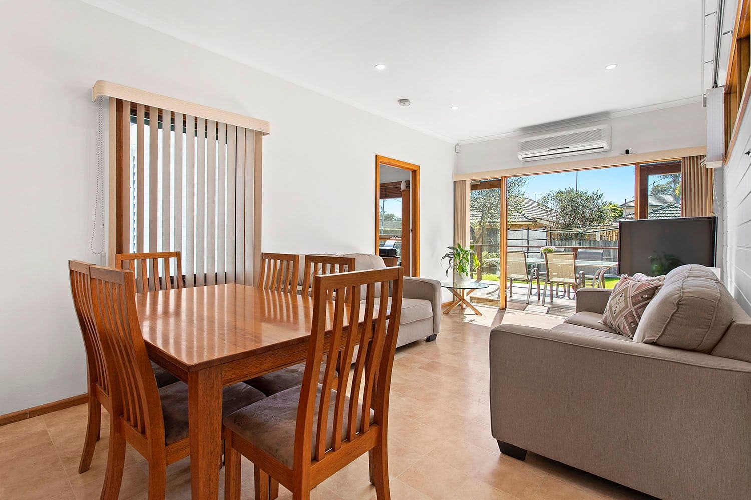 49 Latrobe Street, Cheltenham VIC 3192, Cheltenham - Thumbnail 8