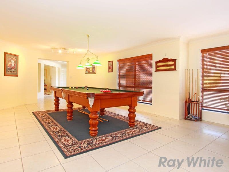 8 Comet Court, BRIDGEMAN DOWNS QLD 4035, Bridgeman Downs - Thumbnail 3
