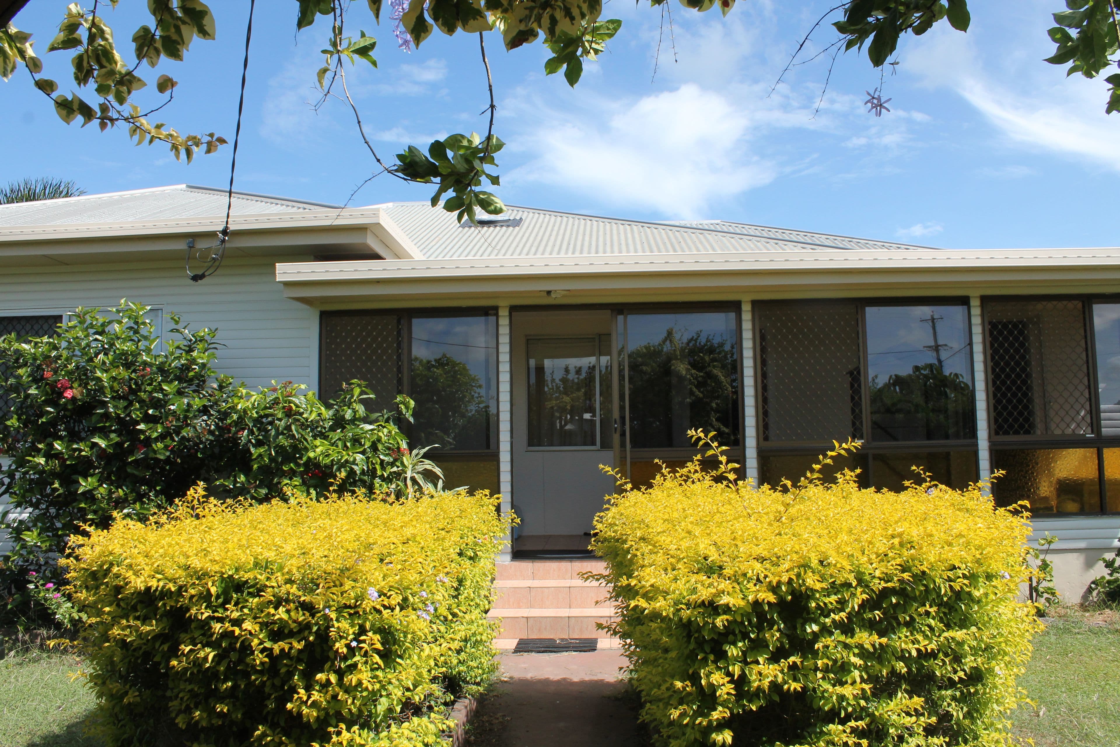 1 Hay Street East, Avenell Heights QLD 4670, Avenell Heights - Thumbnail 2