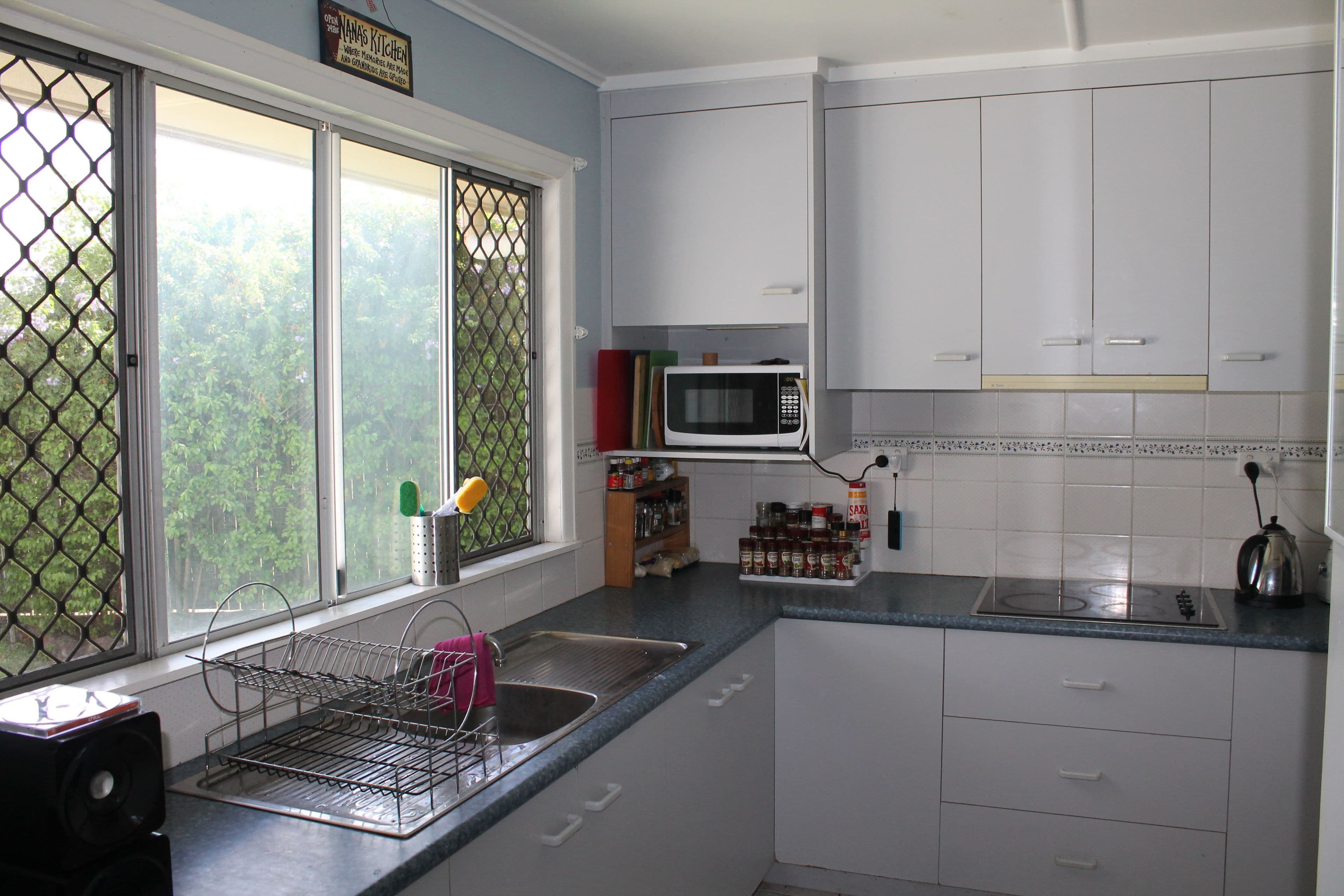 1 Hay Street East, Avenell Heights QLD 4670, Avenell Heights - Thumbnail 6