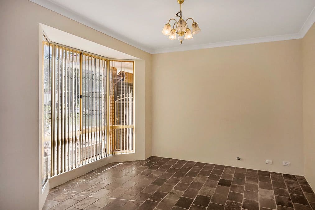 5 Abalone Crescent, Waikiki WA 6169, Waikiki - Thumbnail 2