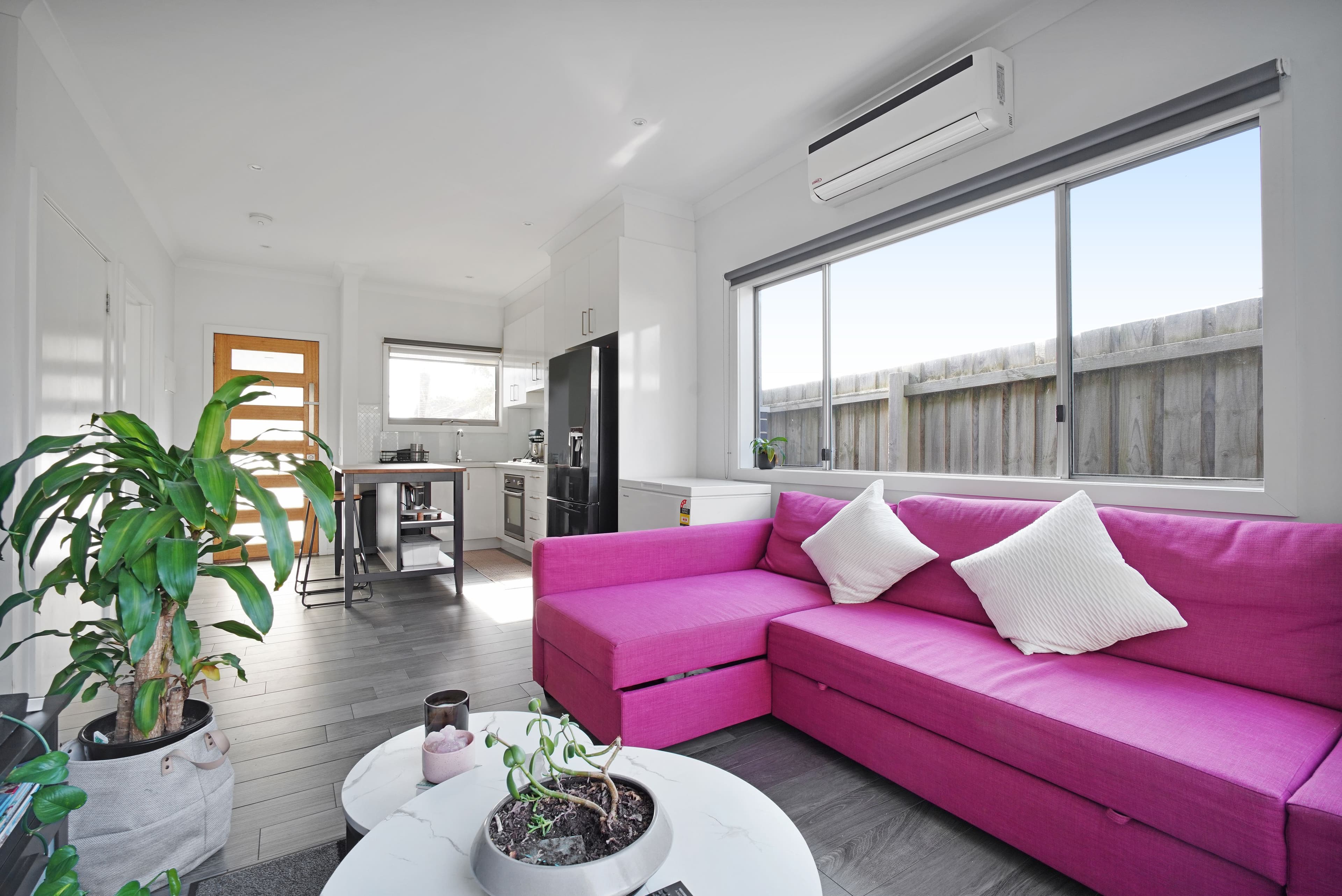 15 Cuthbert Road, Reservoir VIC 3073, Reservoir - Thumbnail 4