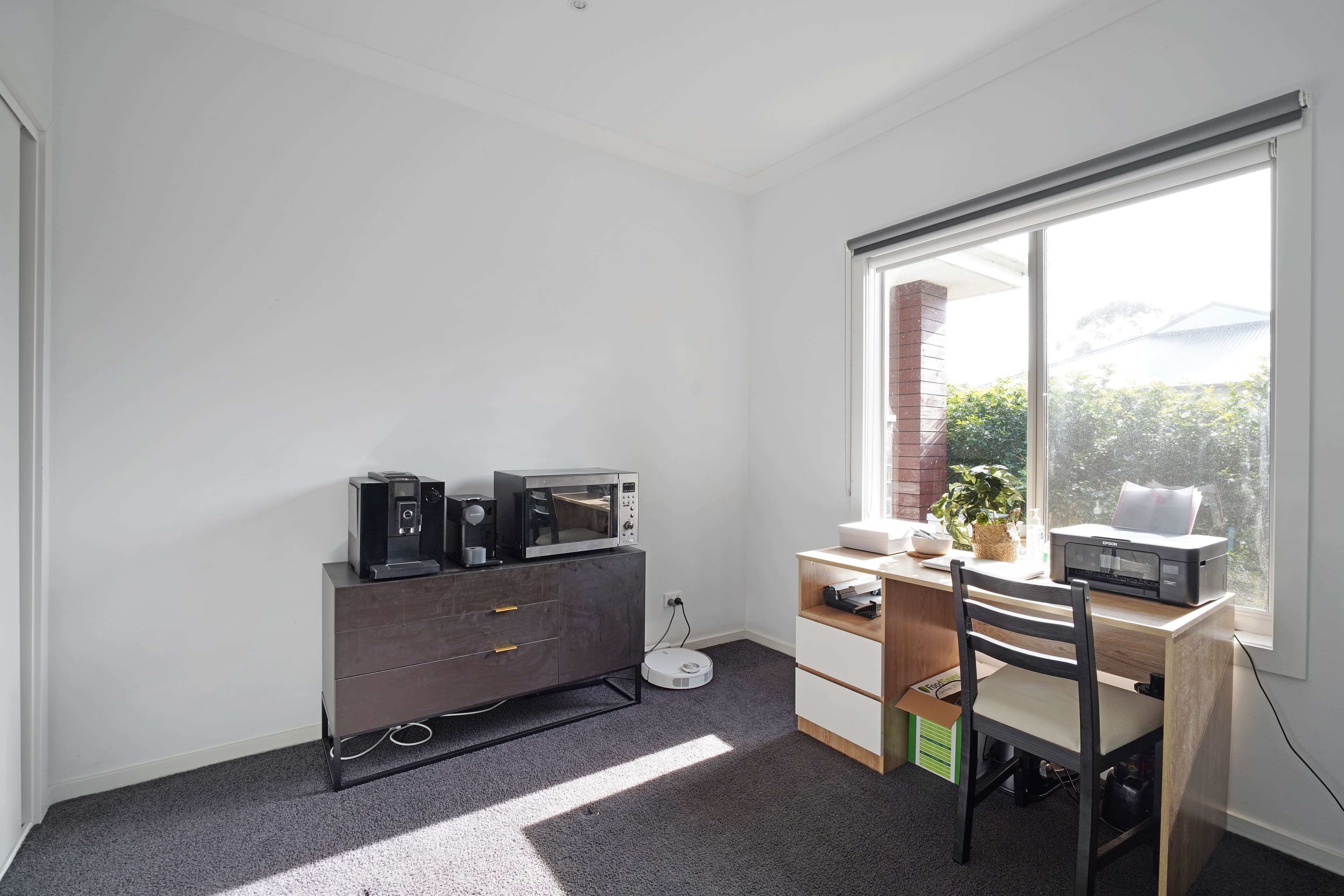 15 Cuthbert Road, Reservoir VIC 3073, Reservoir - Thumbnail 6