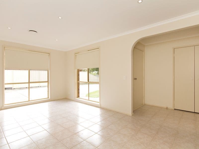 29 Arcadia Avenue, HALLAM VIC 3803, Hallam - Thumbnail 4
