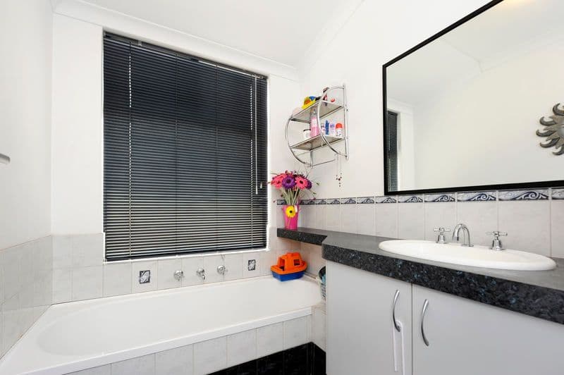 33 Champion Drive, BERTRAM WA 6167, Bertram - Thumbnail 7