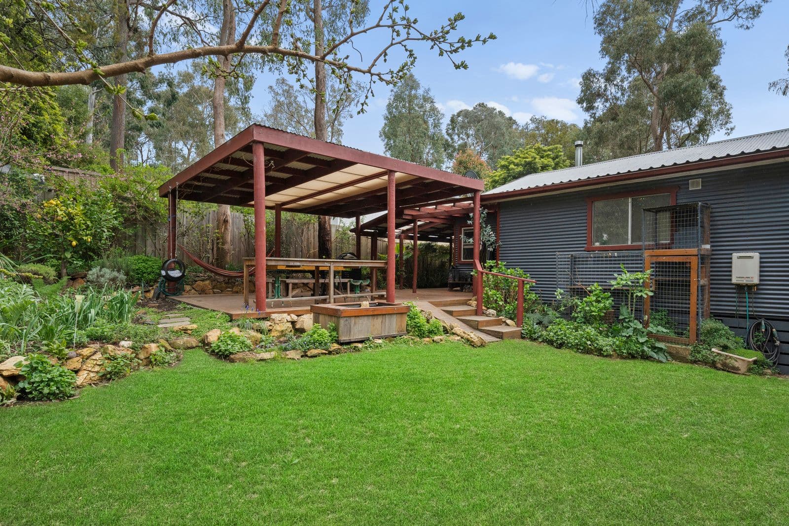 30 Outlook Drive, Jamieson VIC 3723, Jamieson - Thumbnail 2