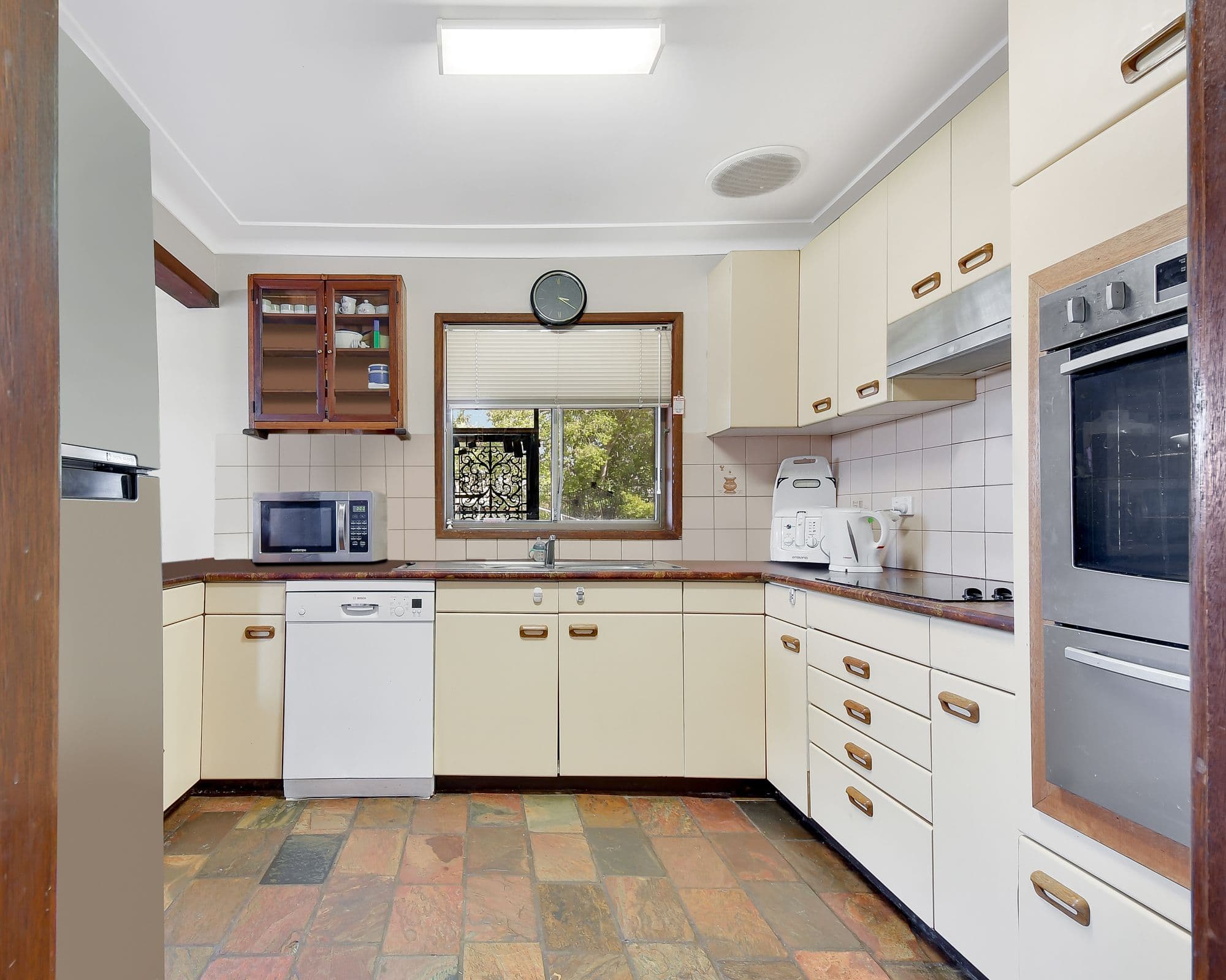 24 Macquarie Avenue, Leumeah - Thumbnail 3