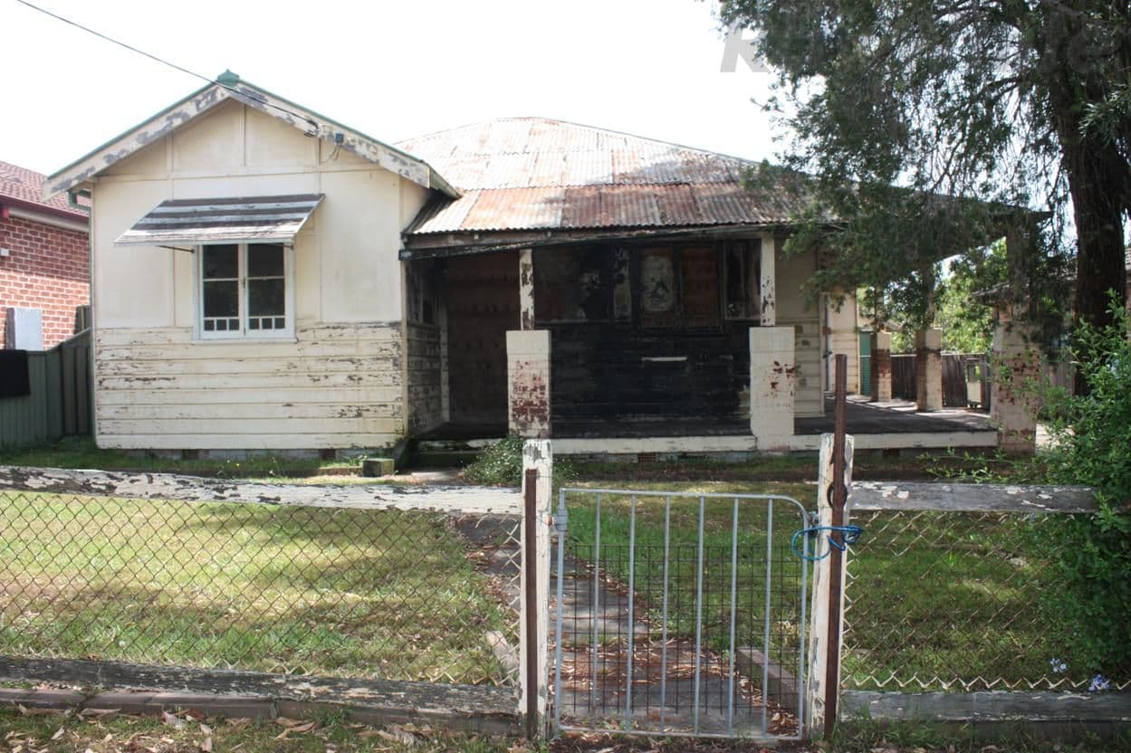 50 Station Street, Fairfield NSW 2165, Fairfield Heights - Image 1