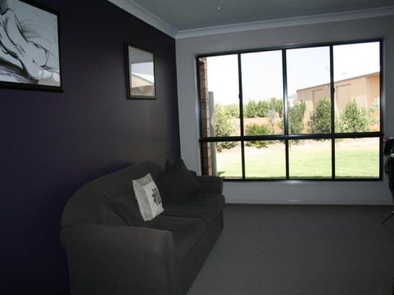 3 Norman Court, ROMA QLD 4455, Roma - Thumbnail 8