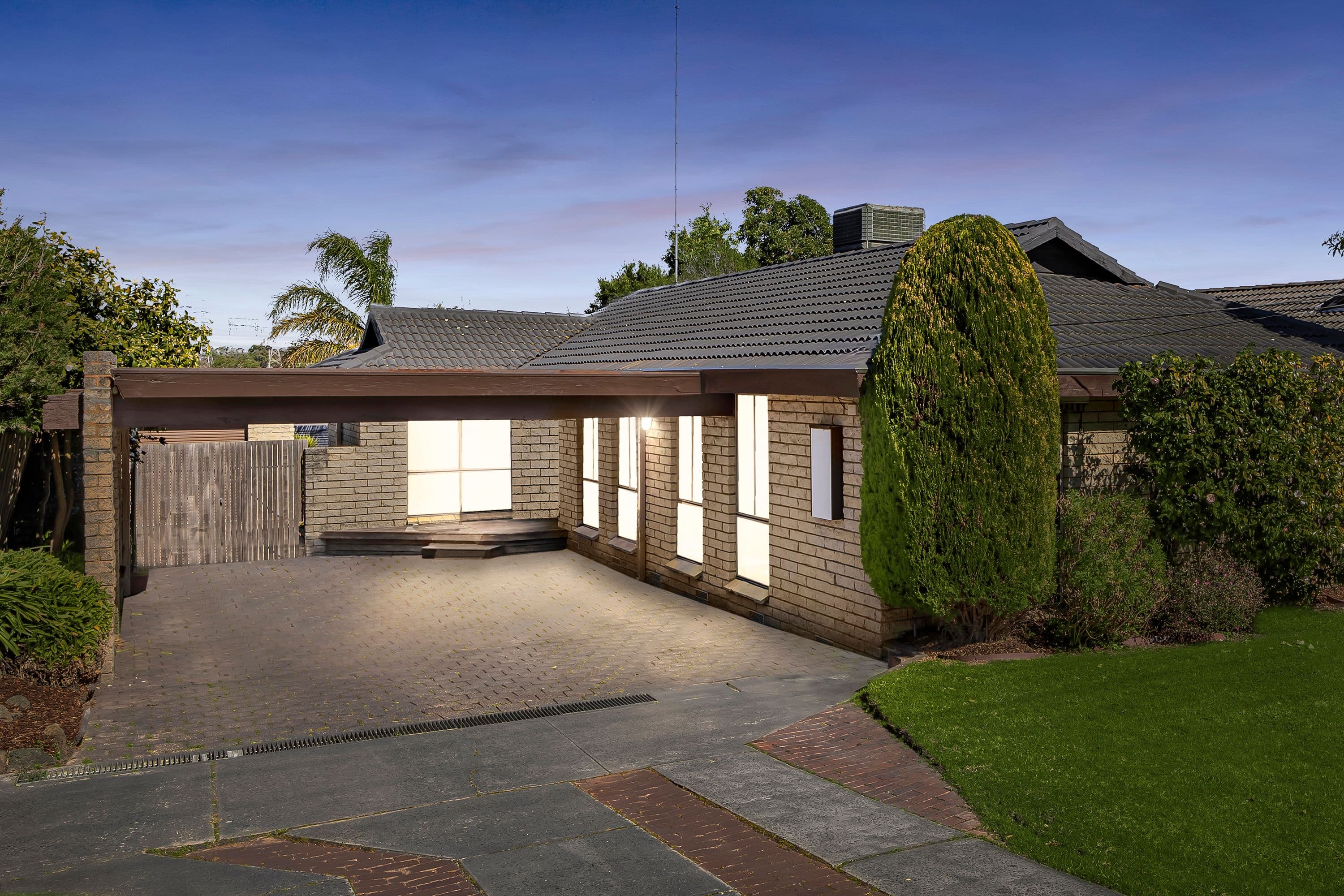 27 Avalon Road, Rowville VIC 3178, Rowville - Image 1