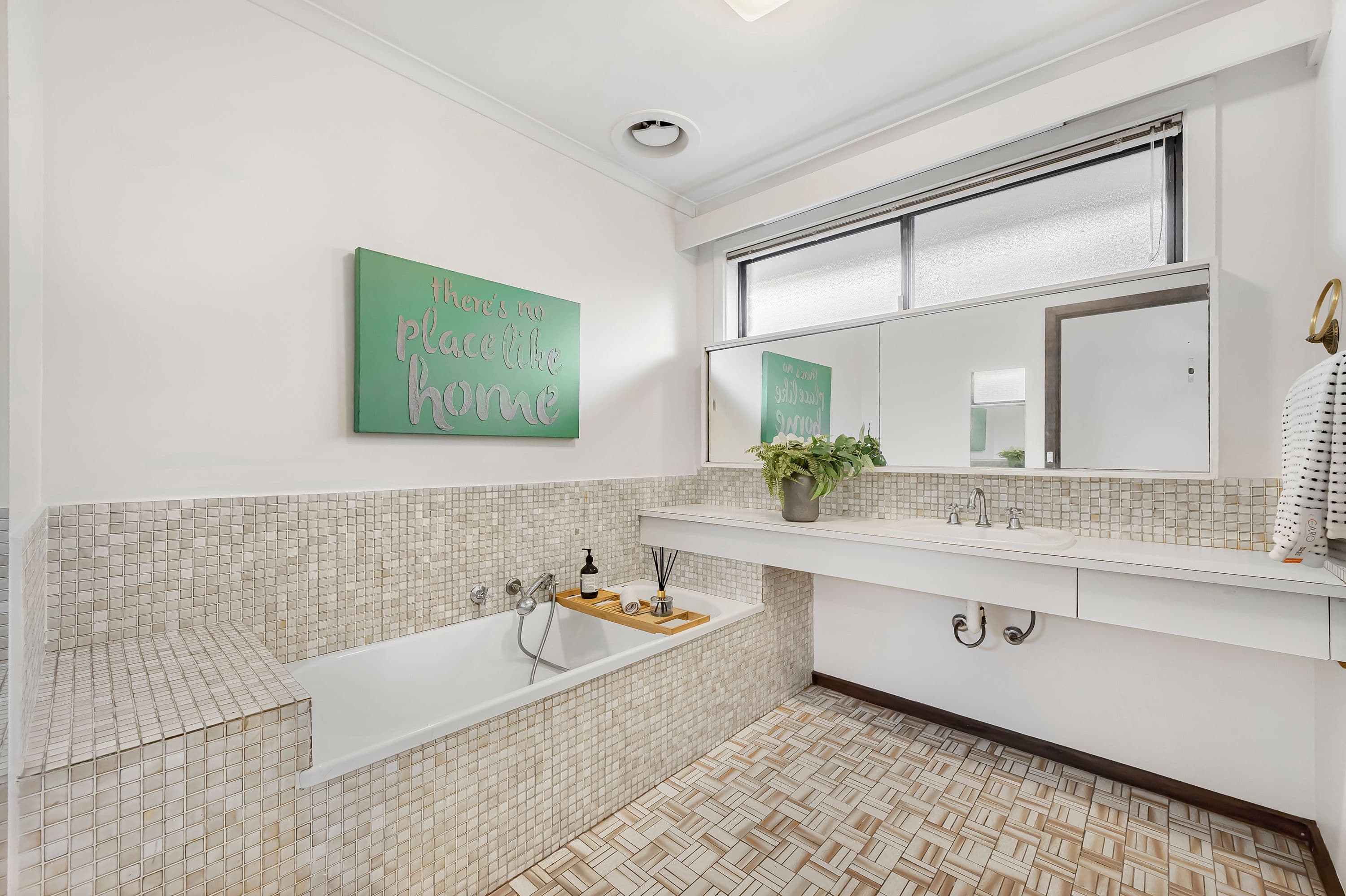 27 Avalon Road, Rowville VIC 3178, Rowville - Thumbnail 8