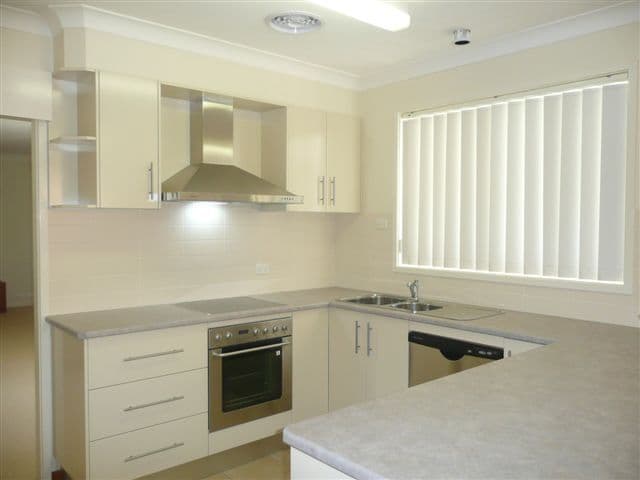 201 West Road, Waikerie, SA, 5330, Waikerie - Thumbnail 2