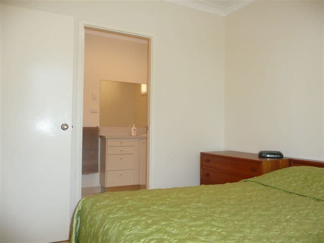 201 West Road, Waikerie, SA, 5330, Waikerie - Thumbnail 8