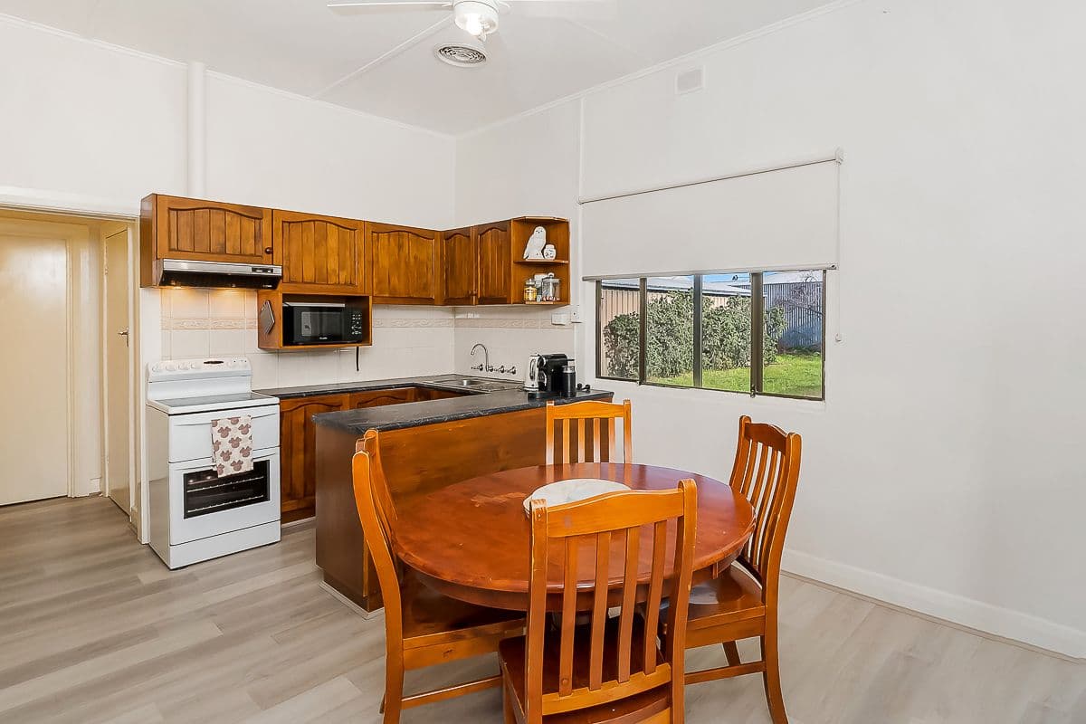 175 Railway Terrace, Tailem Bend SA 5260, Tailem Bend - Thumbnail 5