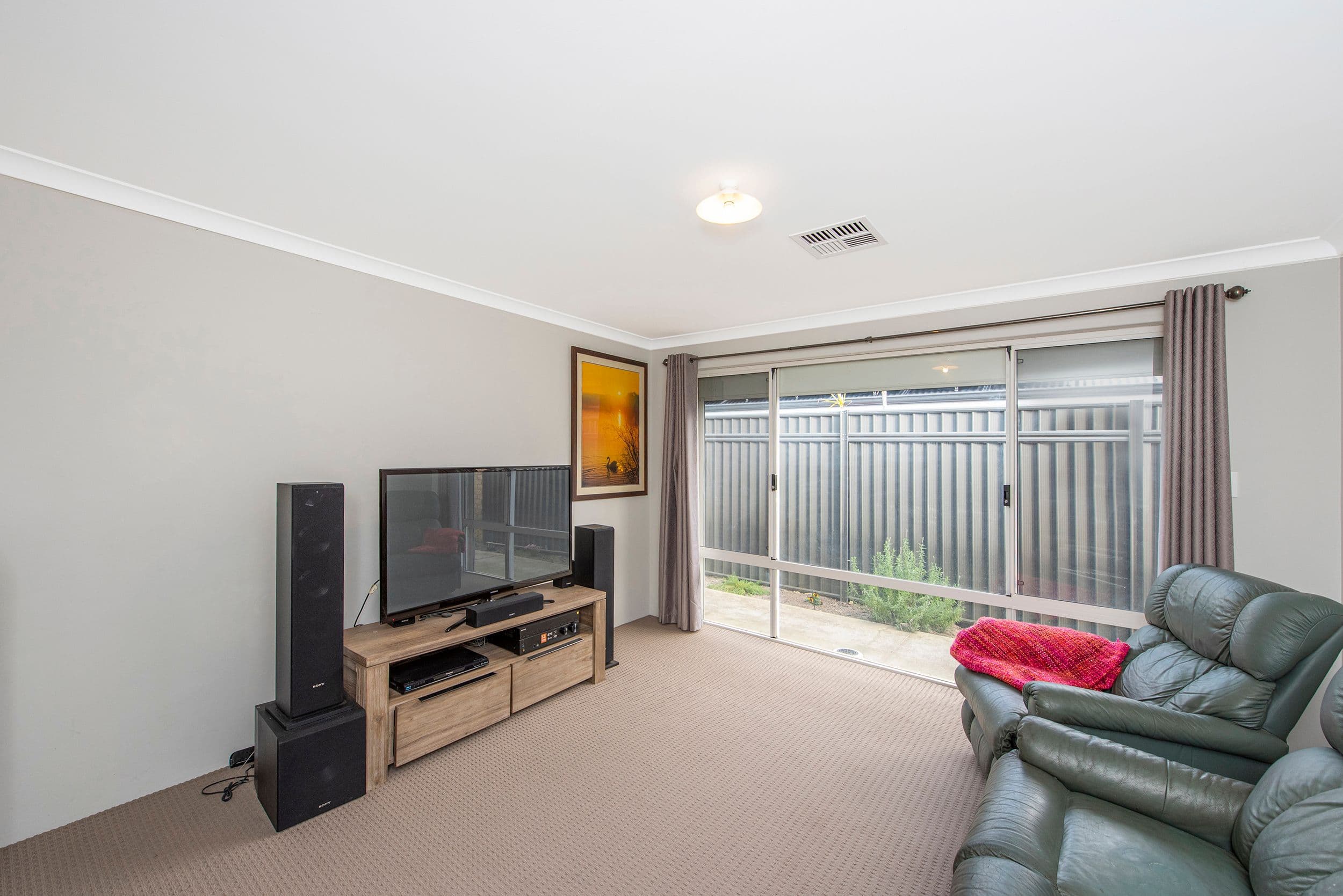 8 Venetian Way, Baldivis WA 6171, Baldivis - Thumbnail 4