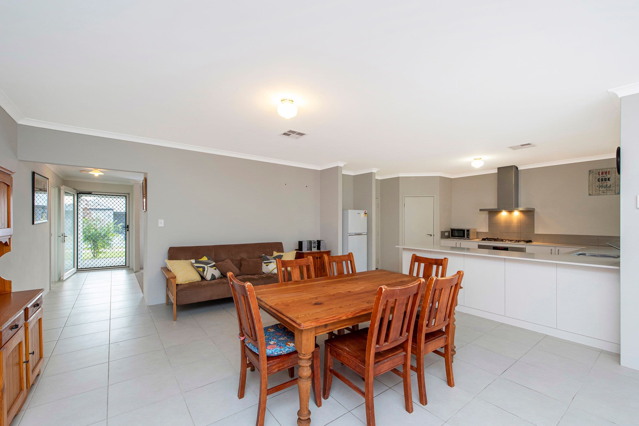 8 Venetian Way, Baldivis WA 6171, Baldivis - Thumbnail 7