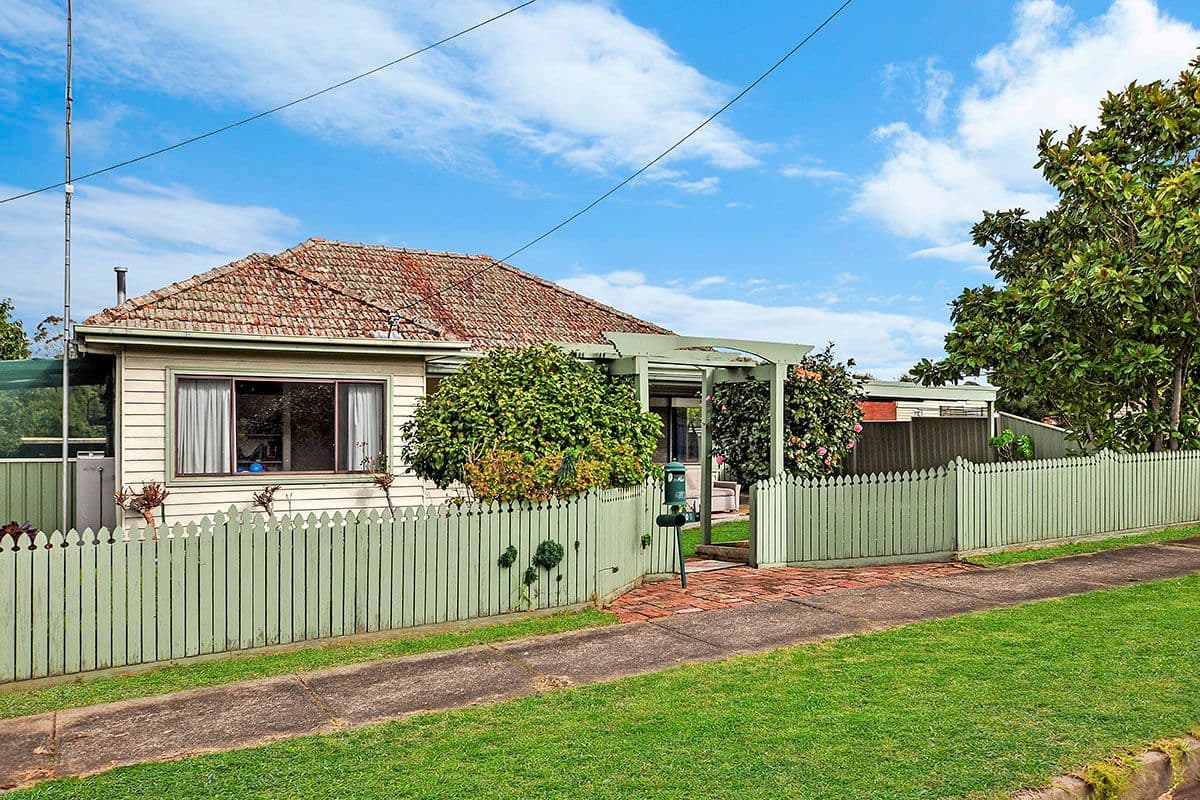 105 Coleraine Road, Hamilton VIC 3300, Hamilton - Image 1