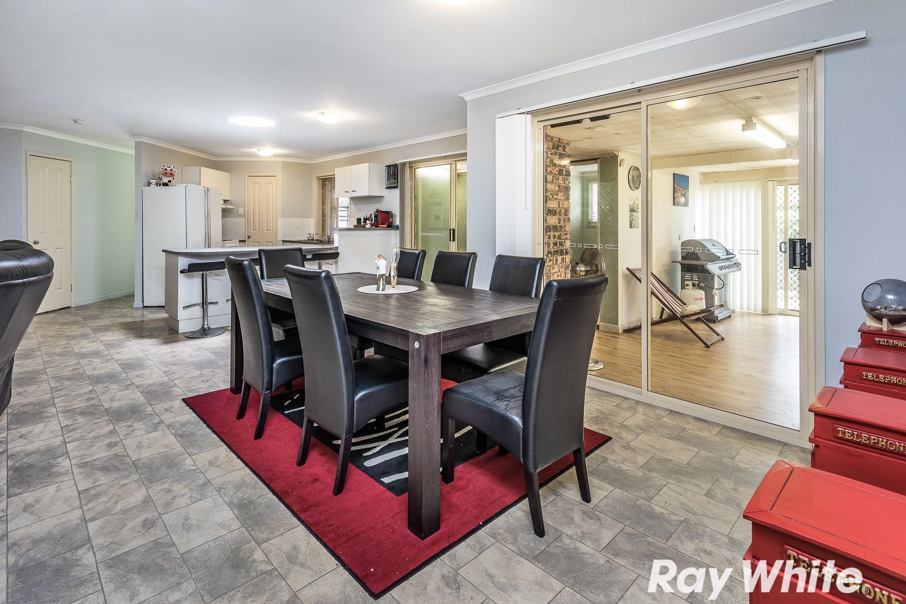 4 Falcon Court, Kallangur QLD 4503, Kallangur - Thumbnail 4