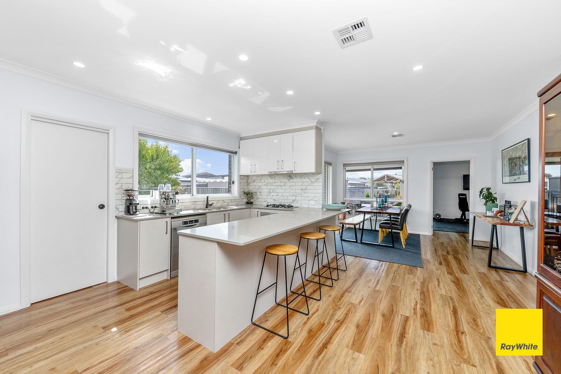 9 McKay Drive, Bungendore NSW 2621, Bungendore - Thumbnail 4