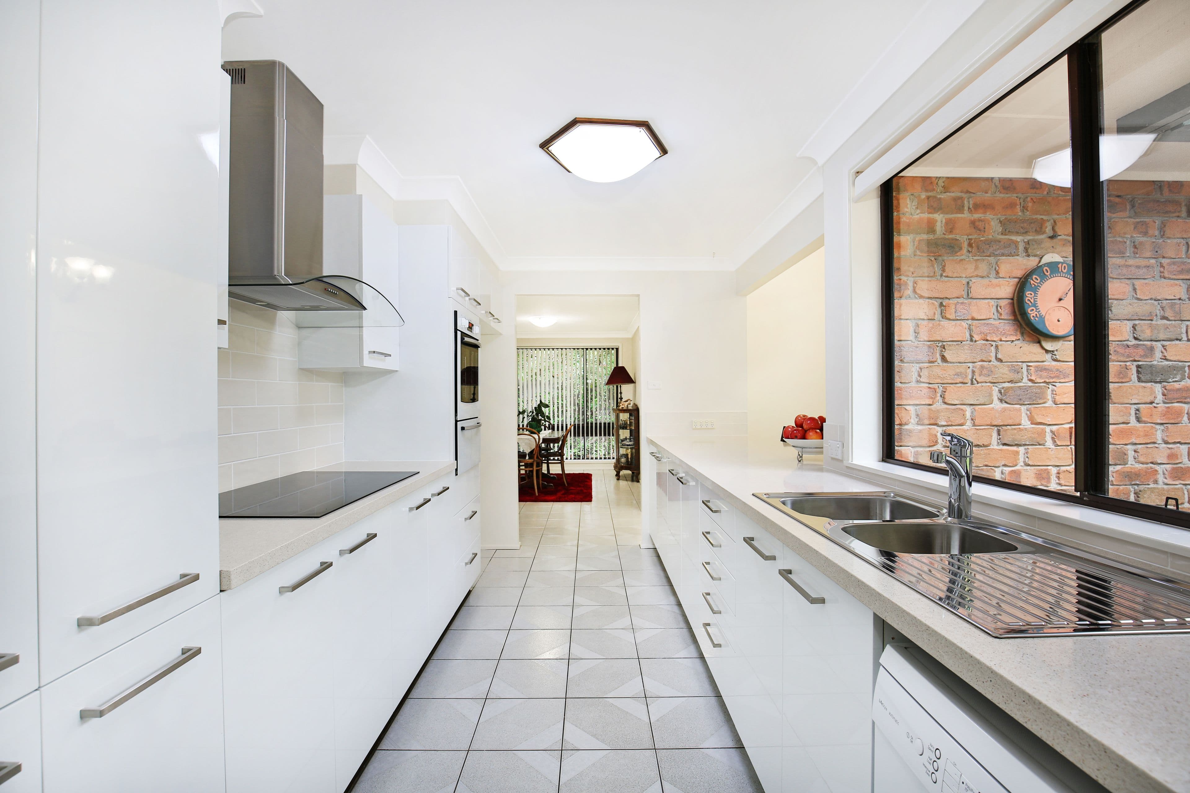 4 Hollyhill Close, Bomaderry NSW 2541, Bomaderry - Thumbnail 2