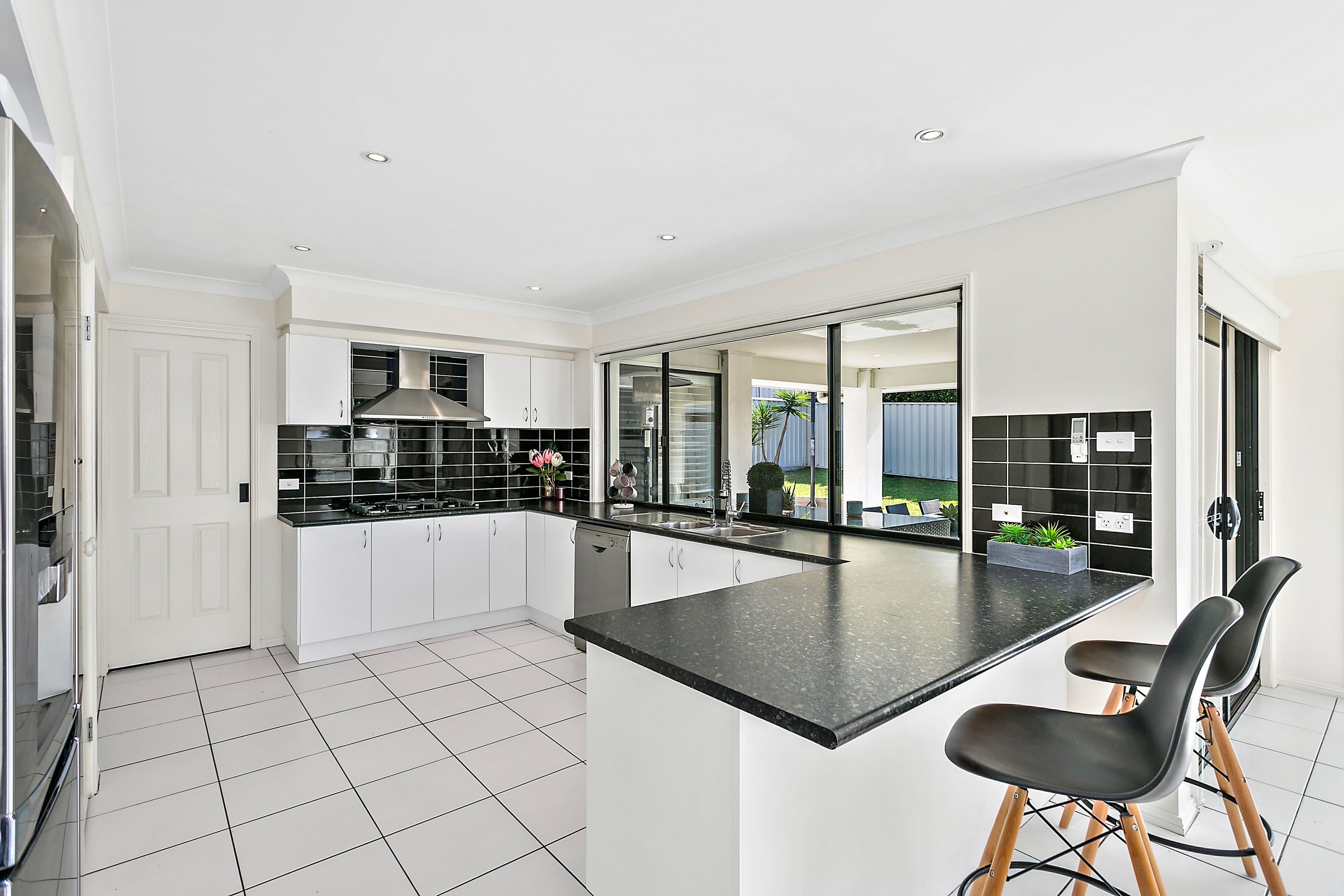 5 Galleon Avenue, Shell Cove - Thumbnail 3
