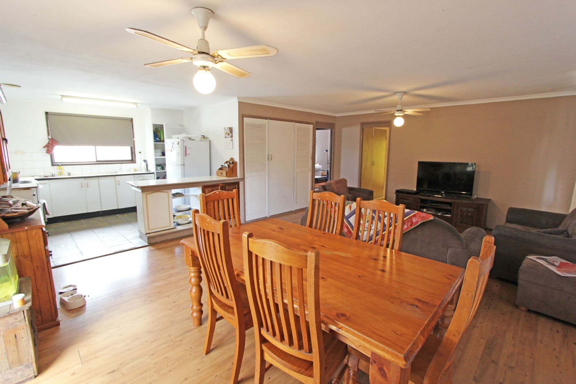 10 January Street, TUGGERAWONG NSW 2259, Tuggerawong - Thumbnail 7