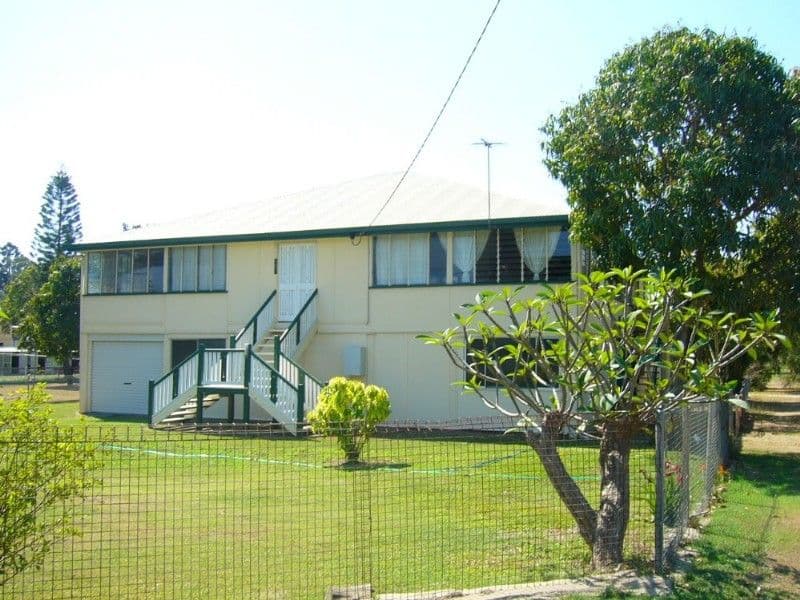 131 Lakes Creek Road, BERSERKER QLD 4701, Berserker - Image 1