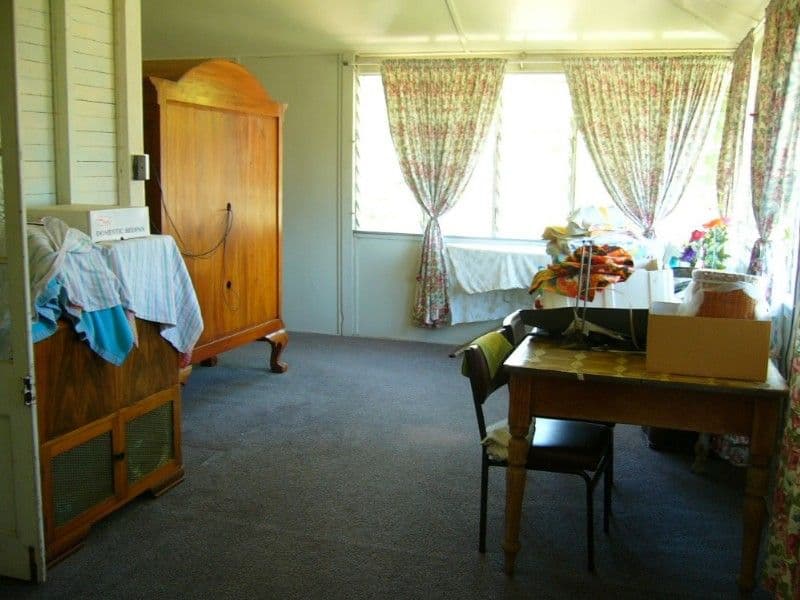131 Lakes Creek Road, BERSERKER QLD 4701, Berserker - Thumbnail 4