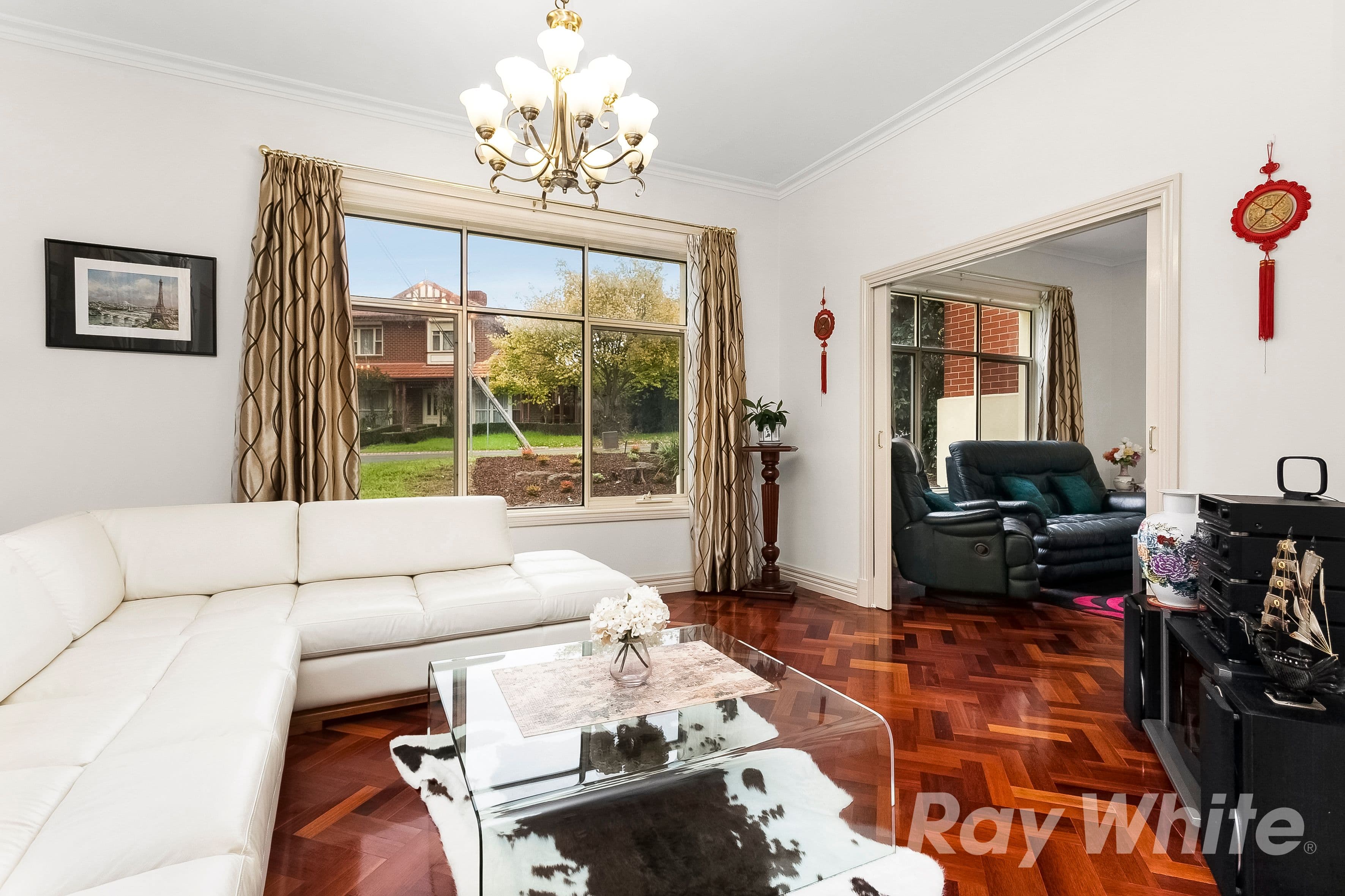 17 Hutchinson Drive, Kew VIC 3101, Kew - Thumbnail 4