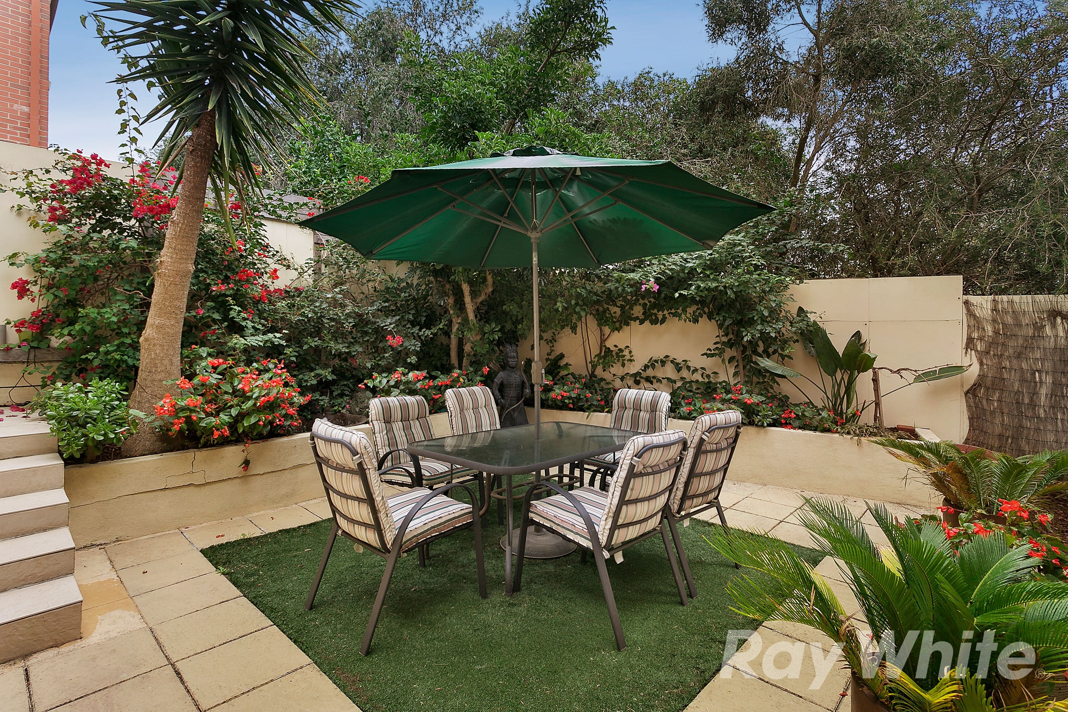 17 Hutchinson Drive, Kew VIC 3101, Kew - Thumbnail 8