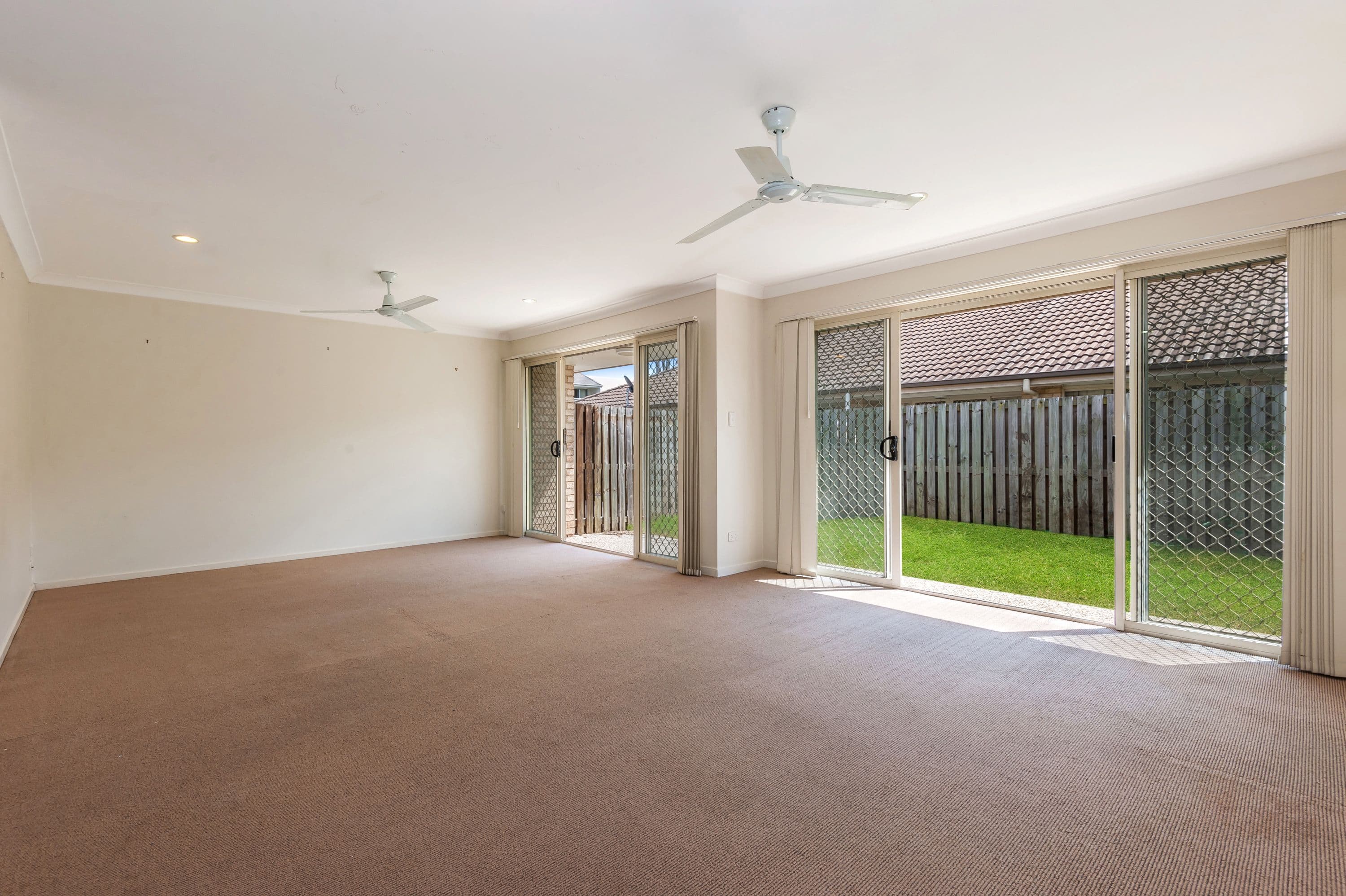8 Rosegum Place, Redbank Plains QLD 4301, Redbank Plains - Thumbnail 6